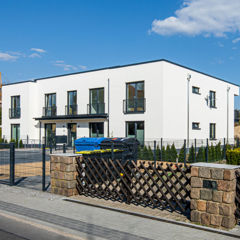 Modernes Mehrfamilienhaus